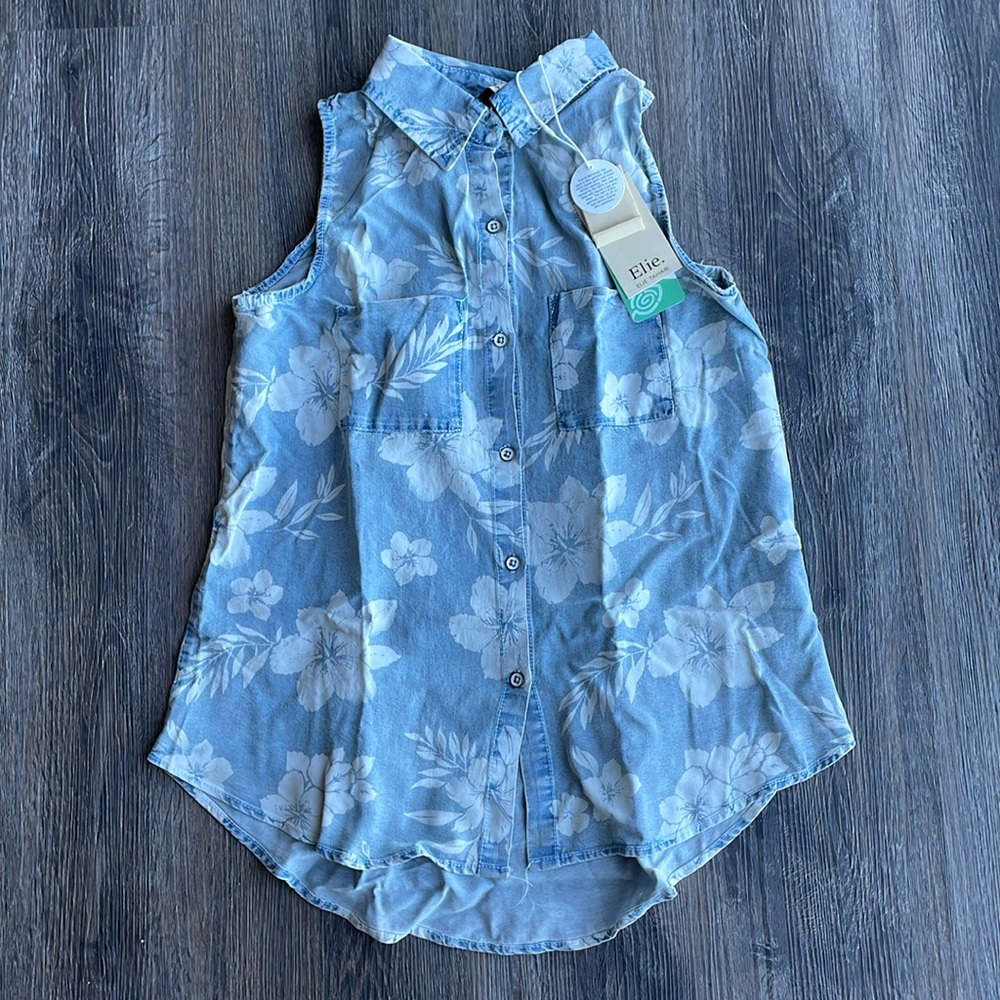 NWT Elie Elie Tahari Sleeveless Denim Top